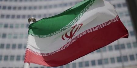 التلفزيون الإيرانى: إعادة فتح المجال الجوى على 4 مراحل