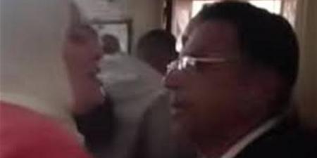 ضحية ضرب زوجته بمحكمة طنطا: ضربوني عشان مروحش الجلسة.. فيديو