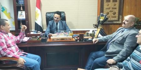 "صحة سوهاج" تبحث تطوير سكن الأطباء بالمستشفيات لتعزيز بيئة العمل