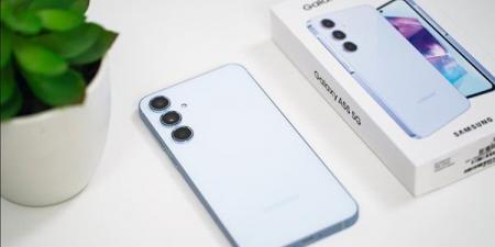 وصول تحديث أبريل 2026 لهاتفي Galaxy A53 وGalaxy A55