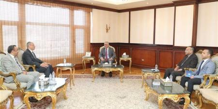 وزير الإنتاج الحربي يلتقي رئيس هيئة الرقابة على الصادرات والواردات