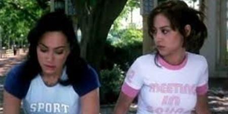 وفاة والد منة شلبي| هند صبري تنعي الفنانة برسالة مؤثرة