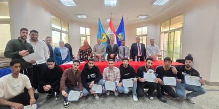 جامعة طنطا تُكرم حفظة القرآن الكريم والمتميزين ثقافيًا بالمدن الجامعية