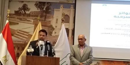 عادل حسان: مسابقات " القومي للمسرح" للتأليف لتطمئن قلوبنا على الحركة المسرحية