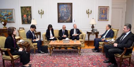 وزير الخارجية يلتقي المبعوث الياباني لملف إعادة بناء ومساعدات غزة