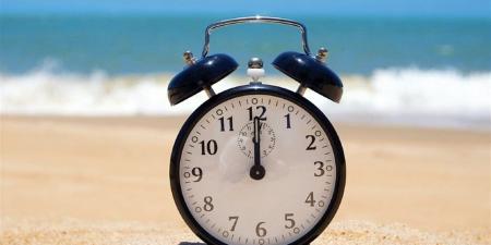 موعد تغيير الساعة في مصر 2026.. تفاصيل بدء التوقيت الصيفي وطرق ضبط الوقت بسهولة