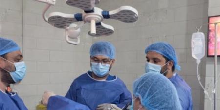 المستشفيات الجامعية بقنا تنجح فى سحب عينة من ورم بالرئة