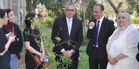 تجارة عين شمس تترجم فلسفة أسبوع الأرض إلى واقع مثمر