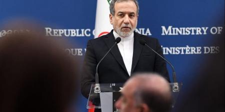 إيران تشترط رفع الحصار قبل أي مفاوضات جديدة في إسلام آباد