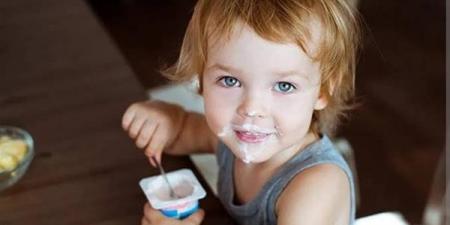 فوائد تناول الزبادي لاطفال