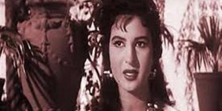 في ذكري رحيلها الستين.. حكاية الفنانة نعيمة عاكف من الموالد الشعبية للعالمية