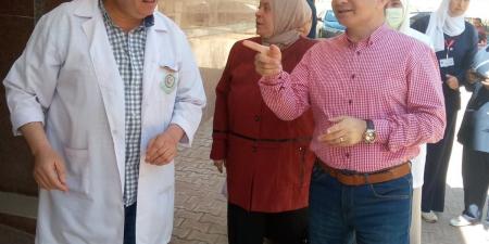 وكيل صحة الدقهلية يتفقد مستشفى حميات المنصورة ومركز الوقاية من السعار