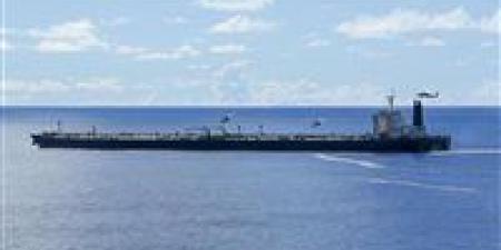 المداهمة الثانية.. وزارة الحرب الأمريكية تعترض سفينة تحمل نفطاً إيرانياً بالمحيط الهندي