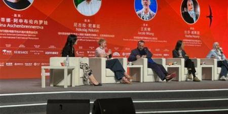 رشا حسني تمثل مهرجان القاهرة السينمائي في "صالون المبرمجين" ببكين