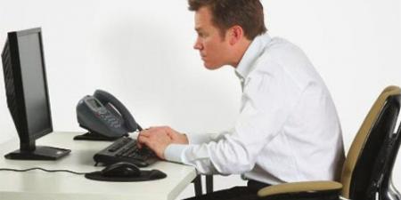 هل الجلوس الطويل أخطر من التدخين؟.. حقائق يجب أن تعرفها