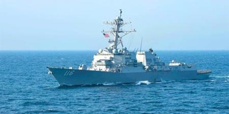 حريق على مدمرة أمريكية أثناء الصيانة يُصيب 3 بحارة.. والتحقيقات جارية لمعرفة الأسباب