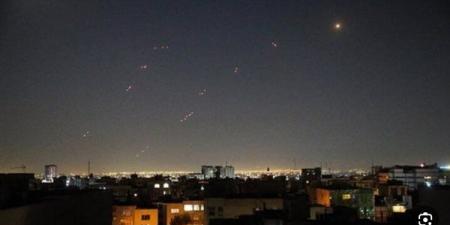 عاجل.. إعلام إيراني: تفعيل الدفاعات الجوية في أجزاء من طهران