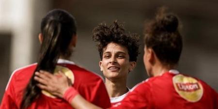الأهلي يفوز على إنبي بثنائية في دوري كرة القدم النسائية