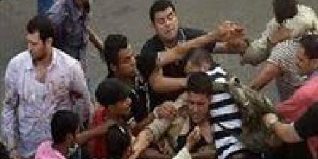 خلاف على الأجرة ينتهي بدماء.. سائق ميكروباص يعتدي على راكب في غمرة