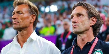 تقارير: الاتحاد السعودي ينهي عقد 8 مساعدين لرينارد بعد التعاقد مع دونيس