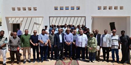 وزير الري يتفقد "مشروع تنمية جنوب الوادي" ومحطة الرفع العملاقة بتوشكى
