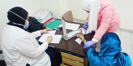 1135 مواطن استفادوا من القافلة الطبية المجانية بمنشأة النصر بالدقهلية