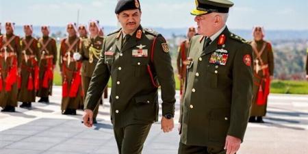 الأردن وليبيا يوقّعان اتفاقية تعاون عسكري لتعزيز التنسيق وتبادل الخبرات