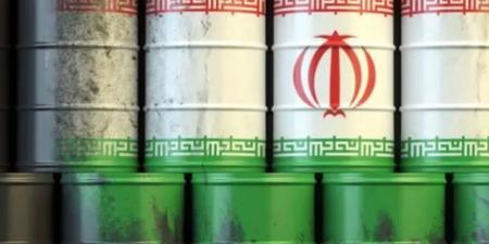 الولايات المتحدة تستولي على نحو 380 مليون دولار من نفط إيران