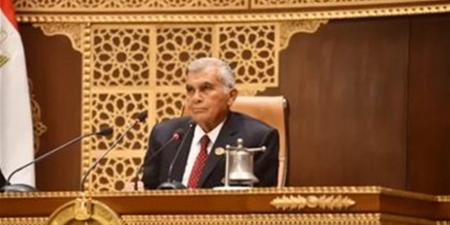 اليوم.. 3 طلبات مناقشة عامة على طاولة "الشيوخ"