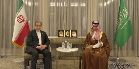 اتصال هام بين وزير الخارجية الإيراني ونظيره السعودي