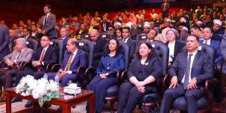 وزيرة التضامن تشهد استعراض إنجازات مشروع تعزيز قيم المواطنة بديوان عام محافظة المنيا