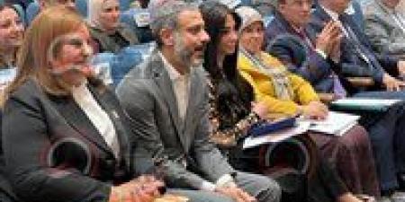 عقب نجاح «أب ولكن ».. الفنان محمد فراج يشارك في اجتماع «تضامن النواب» لمناقشة قانون الأحوال الشخصية