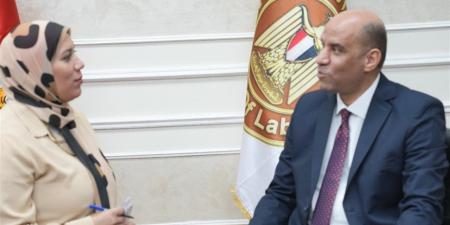 وزير العمل: نتبنى منهجية ترتكز على دراسة القرارات بشكل دقيق قبل إصدارها