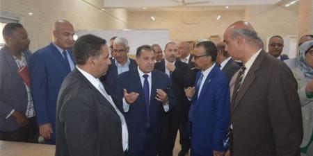 رئيس جامعة قنا يتفقد مخازن "تعظيم الموارد".. خطوة عملية لدعم الكليات وترشيد الإنفاق