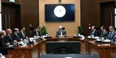 نائب رئيس الوزراء للشئون الاقتصادية يعقد اجتماعا لمتابعة جهود توفير السلع ومستلزمات الإنتاج