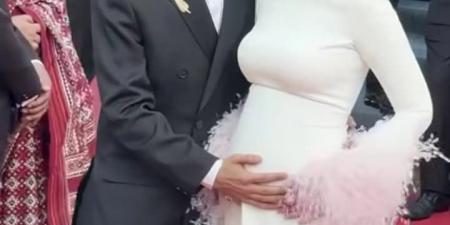 على هامش مهرجان كان.. ليلى زاهر تكشف نوع جنينها