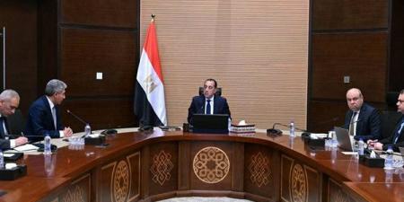 مدبولي يوجه بحوافز عاجلة لدعم الطيران والسياحة والحفاظ على معدلات الحركة الوافدة