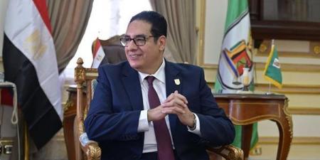 رئيس جامعة القاهرة: استعدادات مكثفة بالجامعة لانطلاق امتحانات الفصل الدراسي الثاني