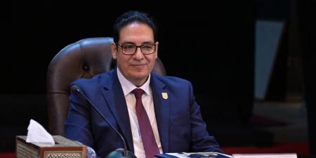 ليروي رحلة نجاحه.. جامعة القاهرة تستضيف الأديب محمد سلماوي