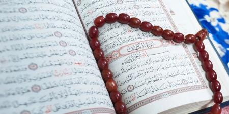 متى يبدأ وقت قراءة سورة الكهف يوم الجمعة؟