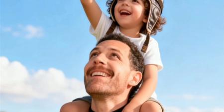 بعد السماح بسفر نجله.. أول تعليق من محمود حجازي على مغادرته أمريكا مع والدته