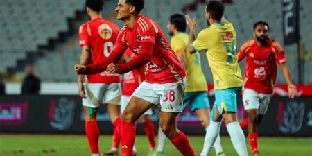 الأهلي يحسم مصير محمد عبد الله جناح الفريق الشاب