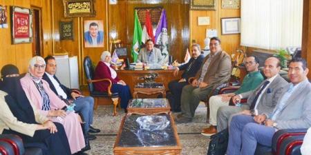 لخدمة الثروة السمكية.. طب بيطري القاهرة تستقبل اجتماع لجنة علوم البحار