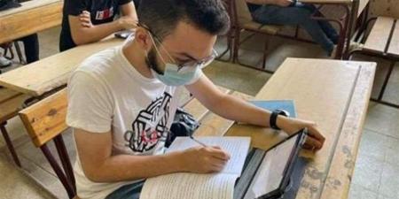 تسريب الامتحانات على جروبات الغش.. عقوبات قد تصل للحبس