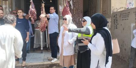 حملات رقابية مكثفة على محال الجزارة والأغذية بالإسكندرية والدقهلية لضبط الأسواق