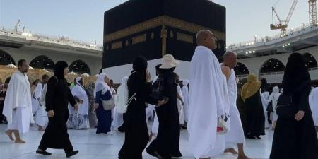 أدعية الطواف حول الكعبة 2026.. ماذا يقول الحاج أثناء الطواف؟
