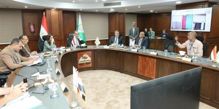 محافظ الجيزة يتابع شكاوى المواطنين في الدقي والطالبية