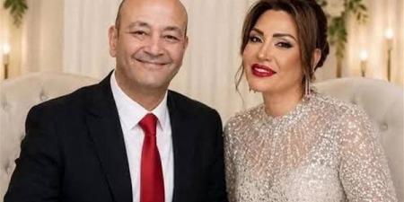 الإعلامي عمرو أديب بالعرض الخاص لفيلم 7DOGS "أنا راجل متزوج حالياً"