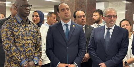وفد من البنك الدولي يتفقد منشآت التأمين الصحي الشامل بالإسماعيلية