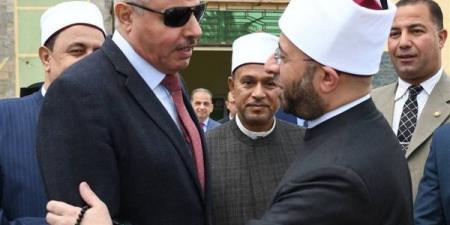 وزير الأوقاف مناقشًا لرسالة ماجستير بجامعة قناة السويس